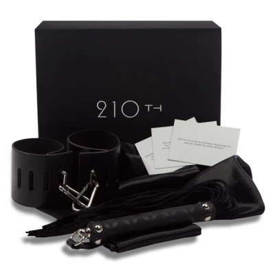 210TH - Erotic Box 50 Shades