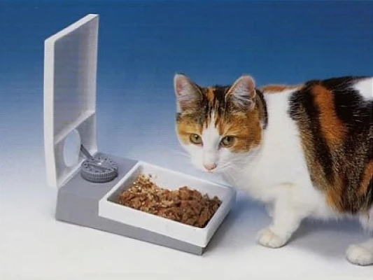 Cat Mate C10 Automatic Pet Feeder - Closer Pets