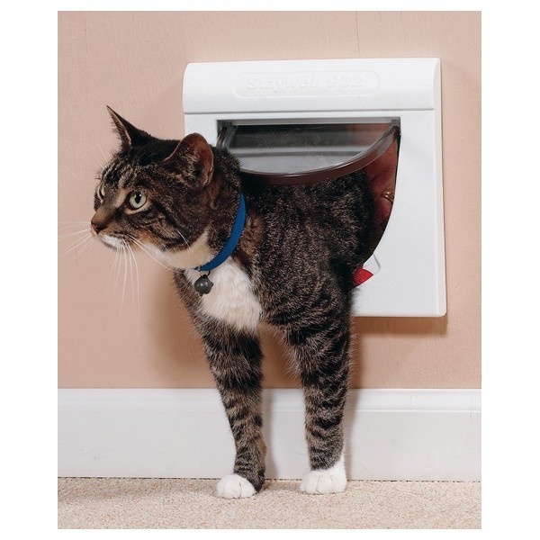 PetSafe Staywell 932 Magnetically Operated Cat Flap