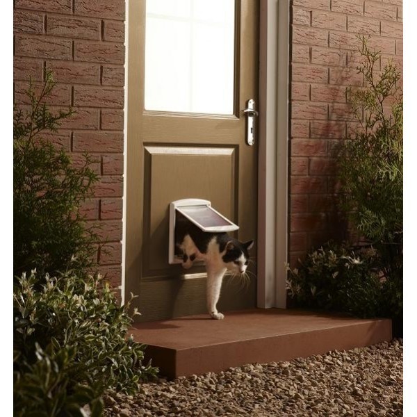 PetSafe Staywell 715 Small Pet Door - White